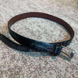 Cole Haan Men’s Snakeskin Textured Leather Belt 36